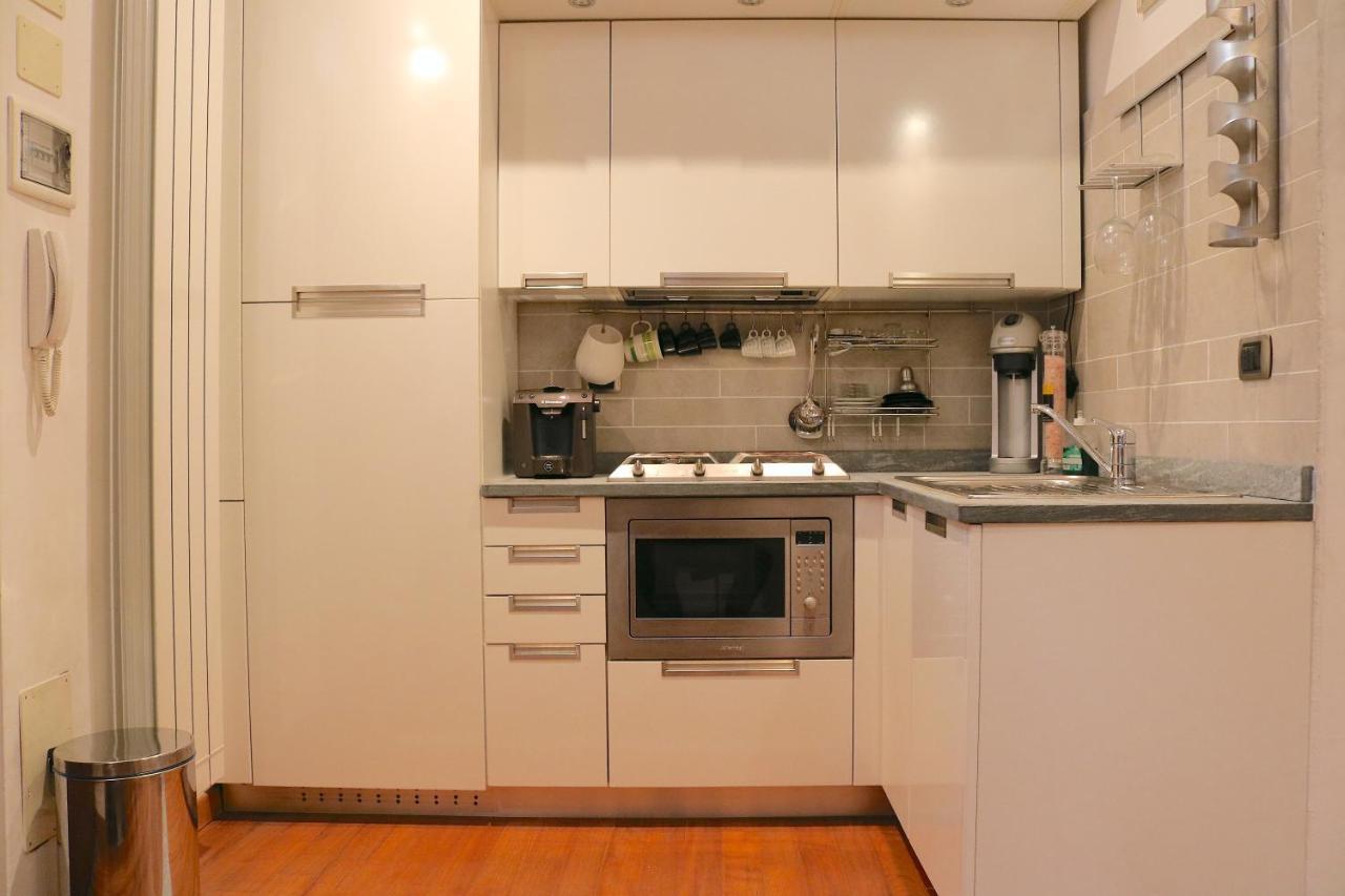 Charming In The Navigli District - 4 People * Milano