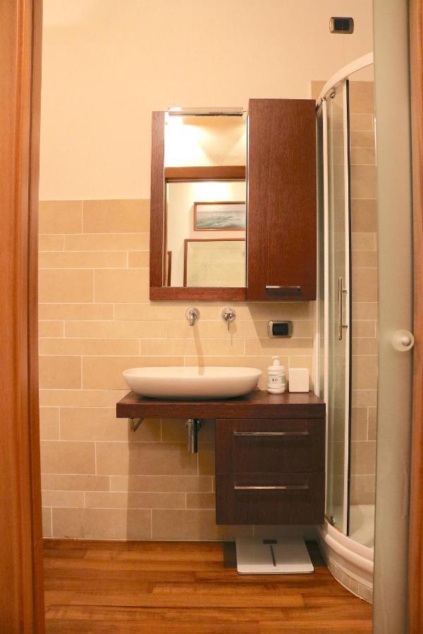 Charming In The Navigli District - 4 People Appartamento *